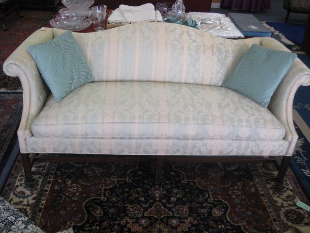 Sofa floral brocade.