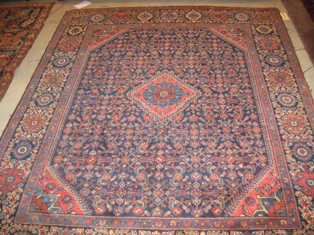 Shiraz Persian Handmade Rug overall 14c509