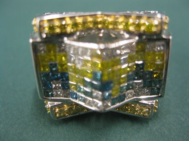 Colored Diamond Designer Ring silhouetteof
