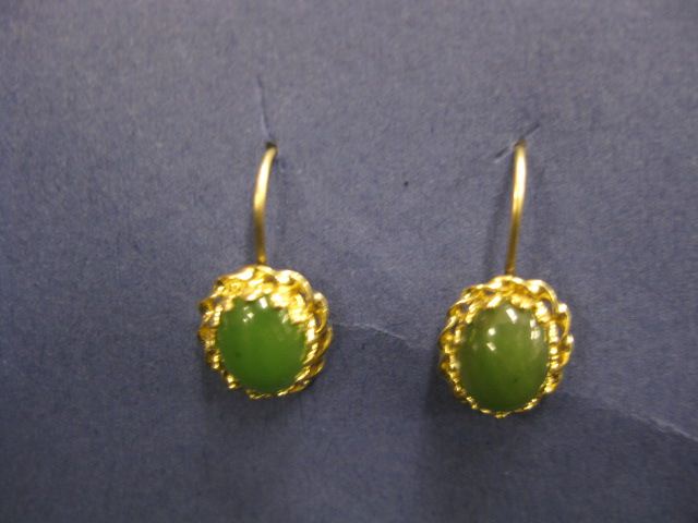 Jade Earrings oval cabochon style 14c604