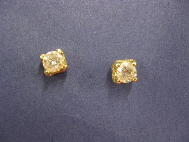 Diamond Earrings center diamondsurrounded 14c68d