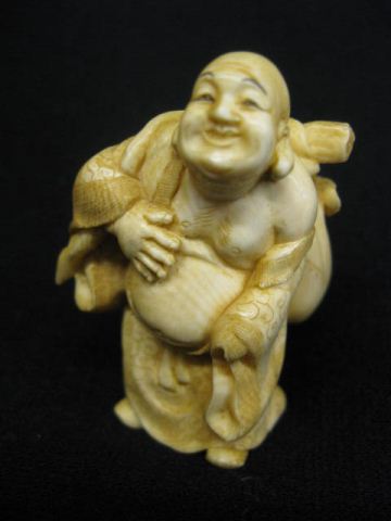 Chinese Carved Ivory Figurine of 14c6c8