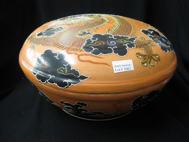 Japanese Porcelain Covered Round 14c72d
