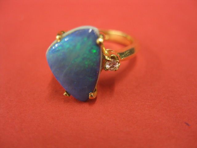 Black Opal & Diamond Ring excellent