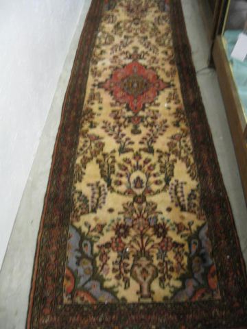 Mahal Persian Handmade Runner floral