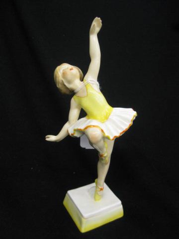 Royal Worcester Porcelain Figurine 14c82d