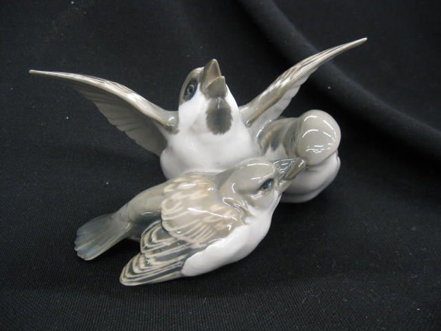 Bing Grondahl Porcelain Figurine 14c83b