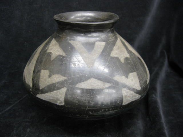 Santa Clara Indian Pottery Vase 14c8cd