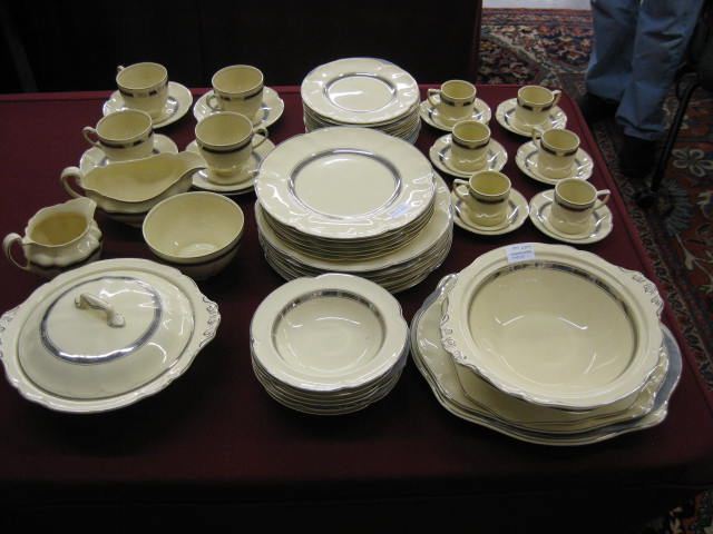 60 pc Johnson Brothers China Dinnerware 14c8cb