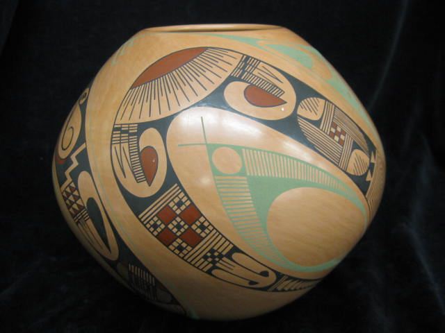 Pilo Mora Indian Pottery Vase superb 14c8d3