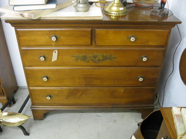Hitchcock Maple Chest eagle decorated 14ca3b