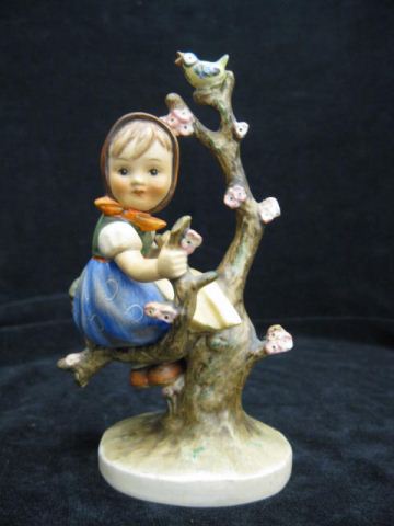 Hummel Figurine ''Apple Tree Girl''