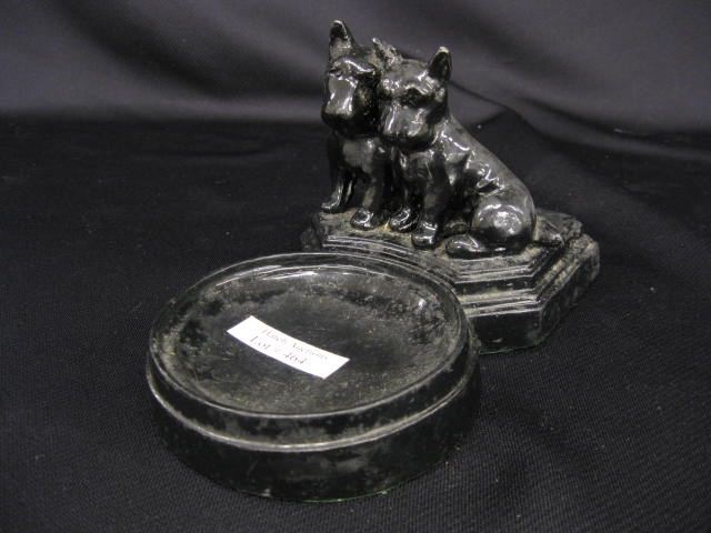 Deco Figural Dish with Dogs black 14cace