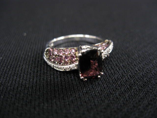 Garnet & Diamond Ring 2 carats