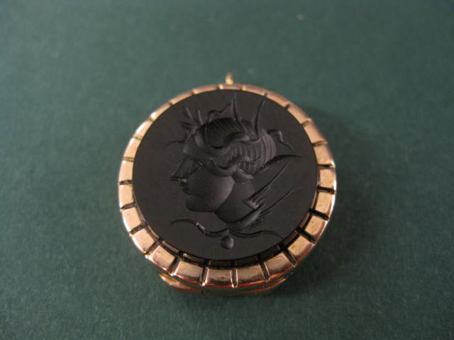 Victorian 14k Locket with Intagliocut