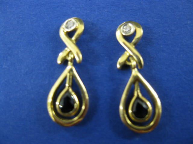 18k Gold Sapphire Earrings two 14cddc