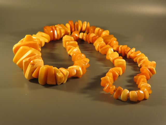 Butterscotch Amber Necklace beautiful 14ce95