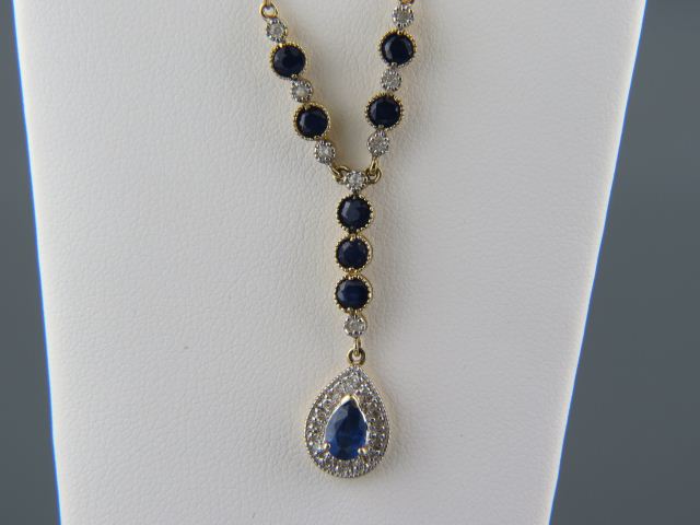 Sapphire Diamond Necklace round 14cf29