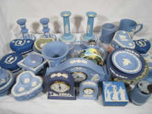 A large quantity of Wedgwood jasperware 14f741