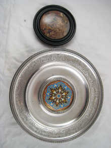 A tazza with cloisonne enamel centre 14f73b