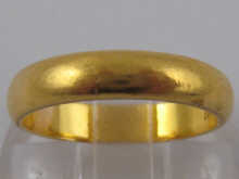 A yellow metal (tests 18 carat