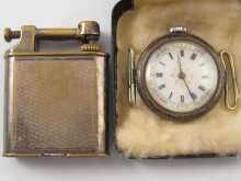 A silver wrist watch with screw 14f972