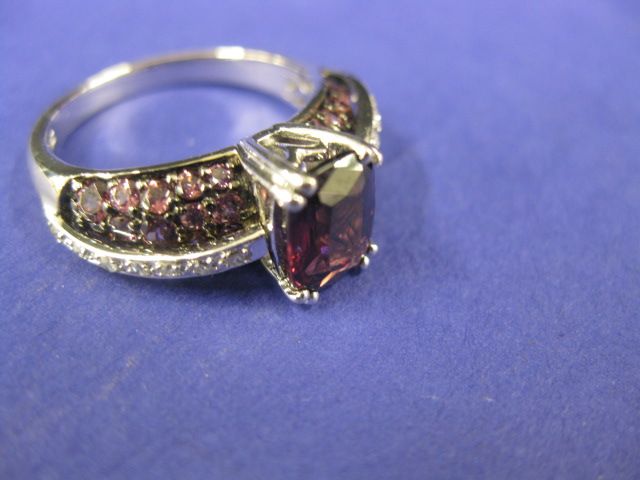 Garnet Diamond Ring rich emerald 14fb61