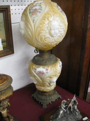 Victorian Parlor Lamp with Cherub 14fc0c