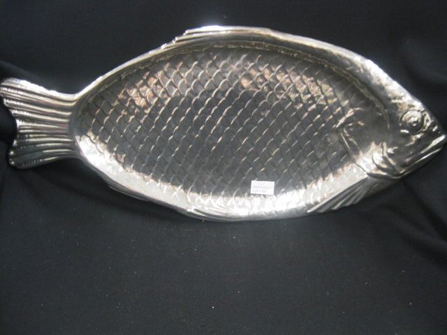 Figural Silverplate Fish Platterby 14fd2c