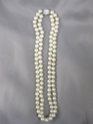 Pearl Necklace with Diamond Clasp