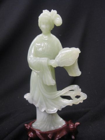 Chinese Carved Jade Figurine of 14fdbd
