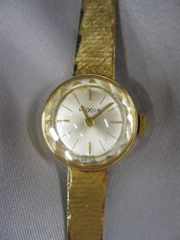 Luxor 14k Gold Ladies Wristwatch 14fde7