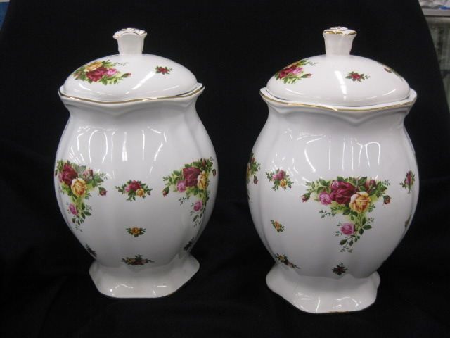 Pair of Royal Albert ''Old Country