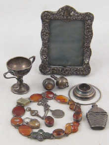 A mixed lot including a silver vesta