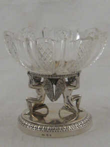 An early 19th c cut glass centrepiece 150101