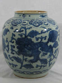 A large Chinese porcelain jar decorated