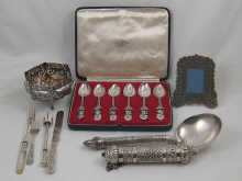 A boxed set of six Chinese silver