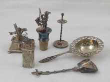 A mixed lot comprising a Dutch silver