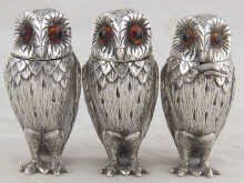 A silver cruet set of salt pepper 150314