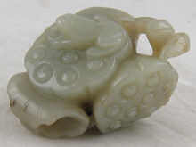 A Chinese jade pendant carving