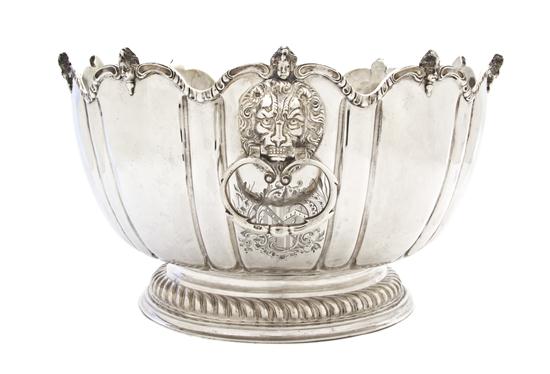 * A William and Mary Silver Monteith