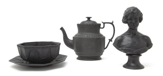  A Collection of Wedgwood Basalt 150aeb