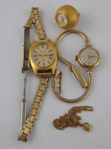 A 9 carat gold lady's wrist watch