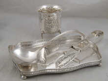 A mixed lot of silver plate comprising