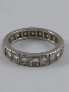 A fine French hallmarked platinum 14f277