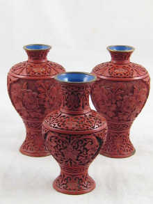 A pair of Chinese red lacquer vases 14f2f7