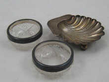 A silver butter shell London 1896 and