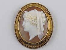 An antique carved shell cameo brooch 14f39f