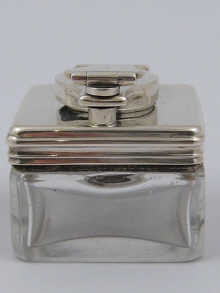 A silver mounted travelling inkwell 14f69d