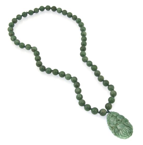 A Green Hardstone Bead Necklace with